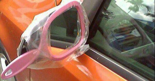 سوء استفاده از آینه حمام زنانه!! + عکس