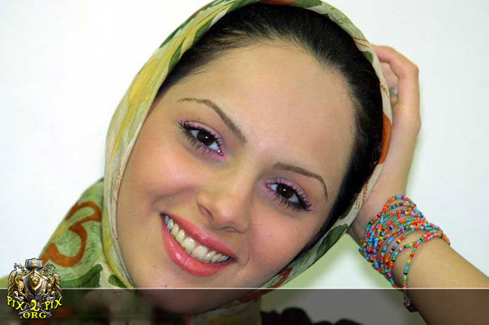 12091453892621 بازیگران زن ایرانی پشت دوربین با حجابی متفاوت 