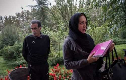 عکس های داغ و دیدنی نیکی کریمی در ماشین قلعه نویی