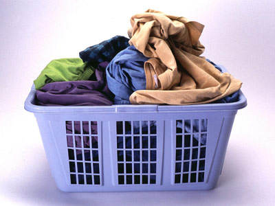 جلوگیری از رنگ پس دادن لباس،رنگ دادن لباس هنگام شستن نکاتی هنگام شستشوی لباس,نحوه شستن لباس