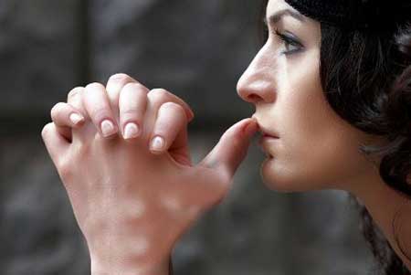 عکس های زیبا از بازیگر نقش شاه سلطان و عفت دنیز چاکیر