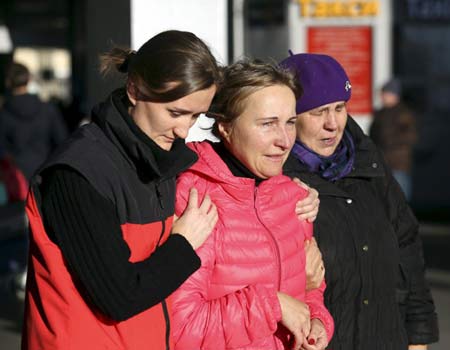 تلخترین تصاویر از سقوط هواپیمای روسی +علت سقوط