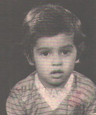 تصاویر کمیاب از کودکی از خواننده های مشهور ایرانی تصاویر کمیاب از کودکی از خواننده های مشهور ایرانی