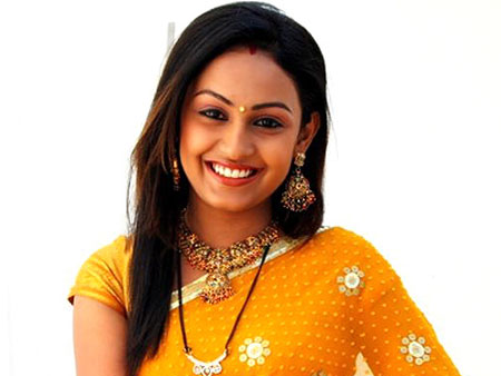 عکس های نیکات بازیگر سریال قبول می کنم زندگینامه نیکات بازیگر سریال قبول می کنم