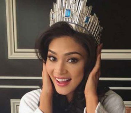 ابراز عشق دختر شایسته 2015 دنیا به فوتبالیست ایرانی +عکس