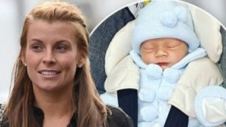 همسر فوتبالیست معروف پس از زایمان جفت جنینش را خورد +عکس