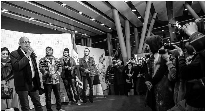 عکس های خفن از گوشه و کنار جشنواره فیلم فجر 34 6 1454965744.jpg (700×378)