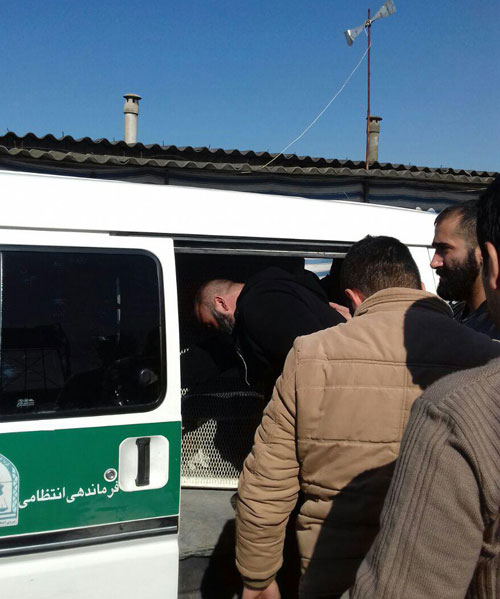 جدیدترین تصاویر دستگیری و گرداندن شاه مازندران در محل جرم