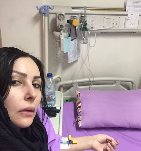 پرستو صالحی در بیمارستان