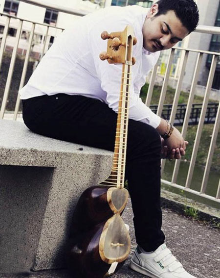 امیرحسین افتخاری, امیرحسین استیج, بیوگرافی امیرحسین افتخاری