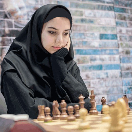 موفقیت این دختر ۱۸ ساله ایرانی در دنیا 2 دختر 18 ساله ایرانی