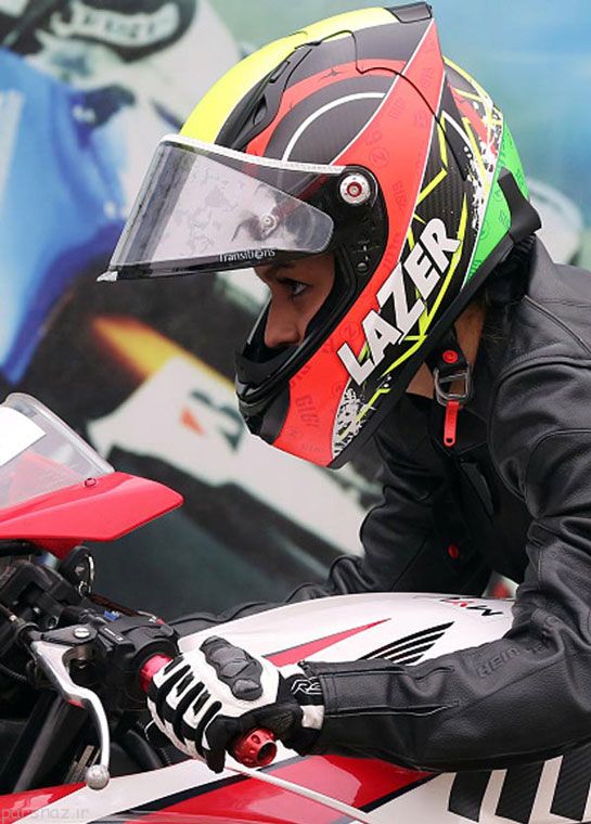 عکس هایی از گزارش موتور سواری زنان در ایران