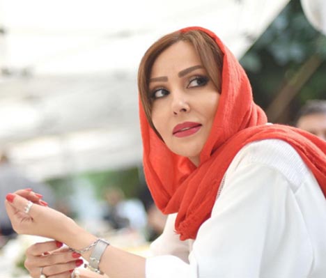 خواستگار نداشتن «پرستو صالحی»