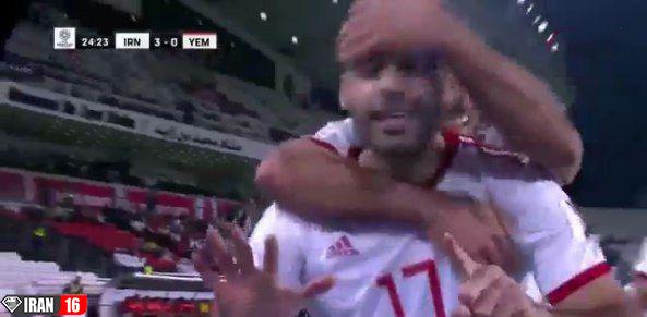 توهین زشتِ طارمی به استقلال؛ راهِ بازگشت به پرسپولیس باز شد + عکس 1 نشان دادن عدد ۶ طارمی شش