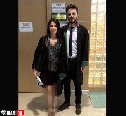 لباس خجالت آور وکیل زن دلیل اخراجش شد + عکس 1 لباس خجالت آور وکیل زن