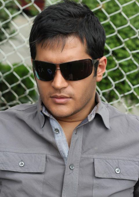 عکس های گلچین شده از سیاوش خیرابی 3fa83cede205d93305300859e5d0edd9 2011 عکس های گلچین شده و زیبا از بازیگران سری 1