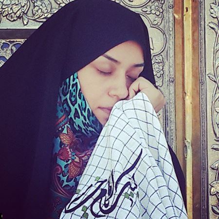 نام جدید الهام چرخنده و هدیه رهبر به او (عکس) نام جدید الهام چرخنده و هدیه رهبر به او (عکس)