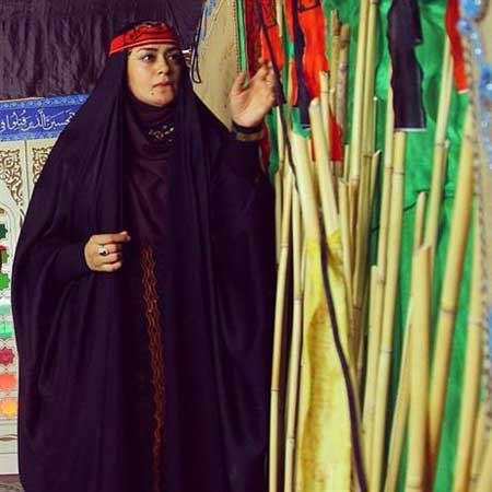 نام جدید الهام چرخنده و هدیه رهبر به او (عکس) نام جدید الهام چرخنده و هدیه رهبر به او (عکس)