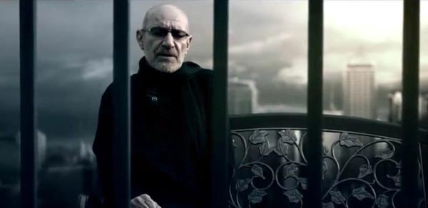 کلیپ تأسف بار خواننده لس آنجلسی (عکس)