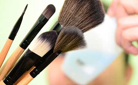 زیبایی بدون آرایش,آرایش چشم, آرایش لب ها