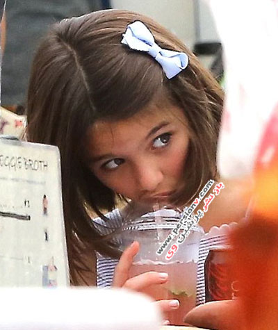 جدیدترین عکس های دخترتام کروز و مادرش