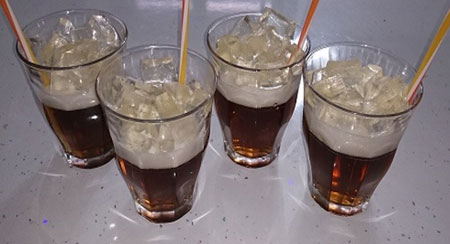 طرز تهیه ژله نوشابه,ژله نوشابه با کف و یخ