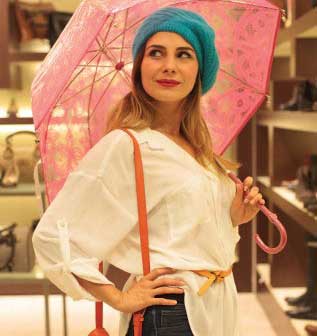 نقش هولیا در سریال دیلا خانم,عکس های اژه ازدسیکی بازیگر نقش هولیا در سریال دیلا خانم نقش هولیا در سریال دیلا خانم,عکس های اژه ازدسیکی بازیگر نقش هولیا در سریال دیلا خانم