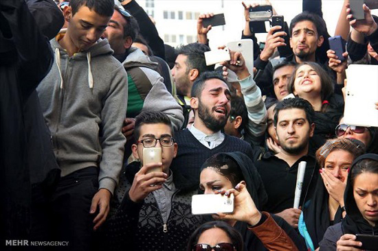 انتقال پیکر مرتضی پاشایی به سردخانه  