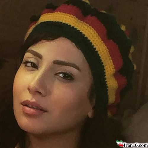 عکس-چکامه-چمن-ماه-و-رابعه-اسکویی-