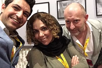 aks bazigar zan bi hejab khafan 95