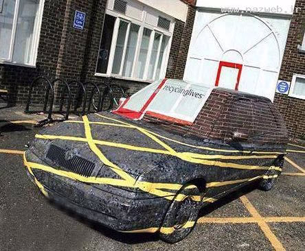 دختر جذابی که قادر است ماشینها را ناپدید کند!عکس