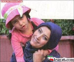 لادن طباطبایی , دختر لادن طباطبایی , بیماری دختر لادن طباطبایی , اوتیسم , بازیگران زن ایرانی , لادن طباطبایی به همراه پسر و دخترش