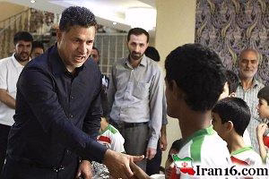 مارک لباس علی دایی, ساعت و مارک لباس علی دایی, ساعت علی دایی, علی دایی, سرمربی نفت تهران, سرمربی نفت