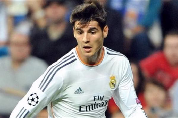 ازدواج ناگهانی ستاره فوتبال با مدل مشهور +عکس