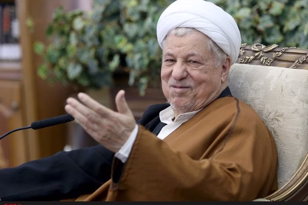 اینستاگرام در تسخیر تصاویر آیت‌الله هاشمی(ره)