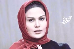 رز رضوی در باشگاه ورزشی در کنار مربی اش