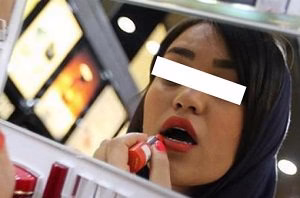 خانم های ایرانی کمی آبروداری کنند/ آمار مصرف لوازم آرایش در ایران …._XL