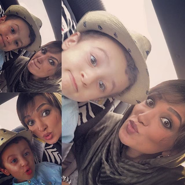 سلفی روناک یونسی با فرزندش