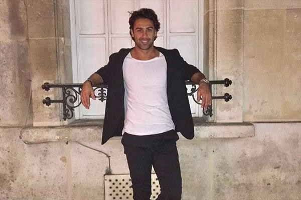 سلفی لورفته فرهاد مجیدی با خواننده زن عرب!