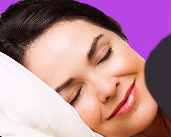 لخت خوابیدن زن و شوهر (20 مزایای برهنه خوابیدن زوج ها)
