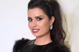 چهره بی حجاب آن ماری سلامه