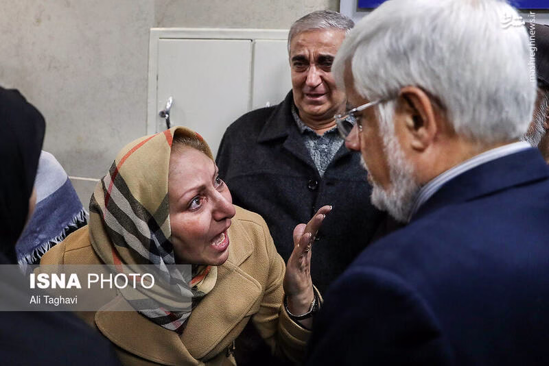 فریادهای مادر یکی از دانشجویان بر سر عارف