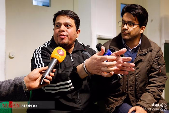 باقری درمنی دقایقی قبل از اعدام + عکس ها