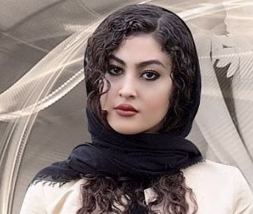 مریم مومن بازیگر نقش فخری