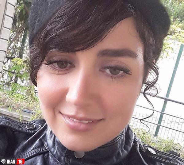 عکس بدحجاب خانم بازیگر با کلاه کج + عکس